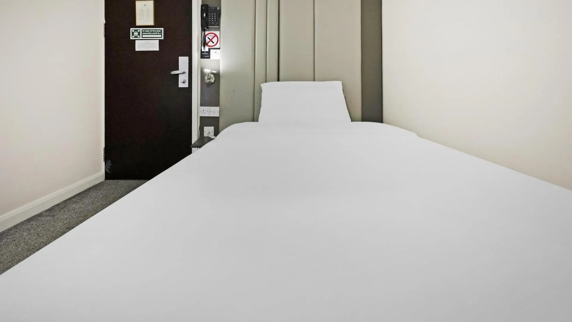 Oyo The Baltimore Hotel Middlesbrough 3*,