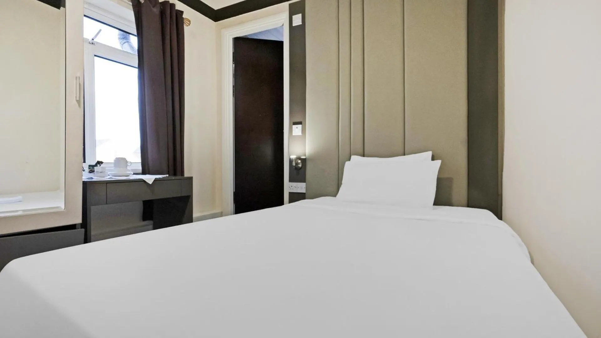 Oyo The Baltimore Hotel Middlesbrough