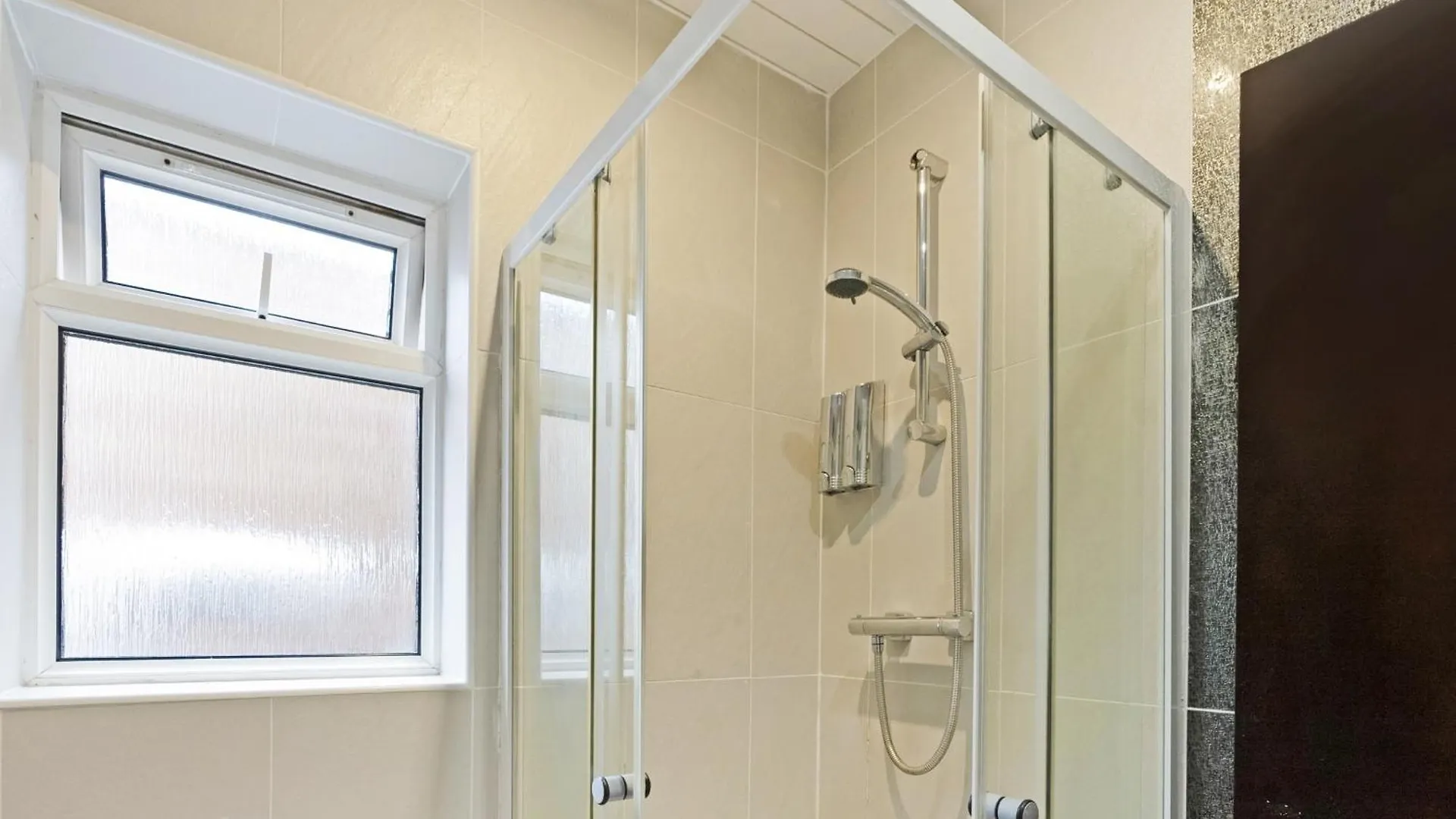 Oyo The Baltimore Hotel Middlesbrough