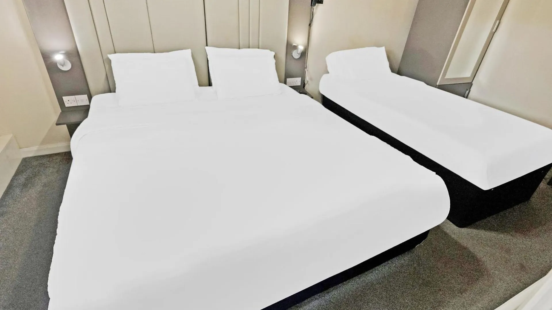 Oyo The Baltimore Hotel Middlesbrough