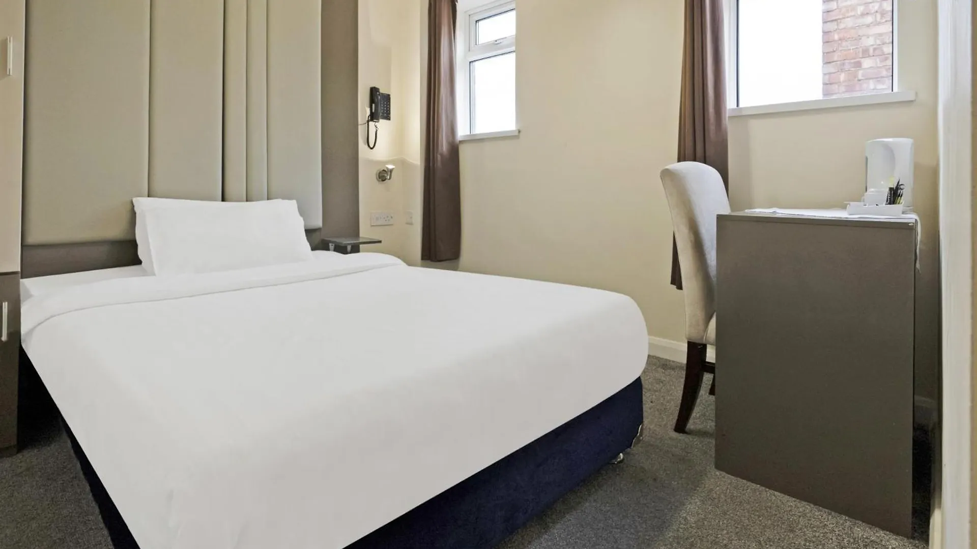 Oyo The Baltimore Hotel Middlesbrough