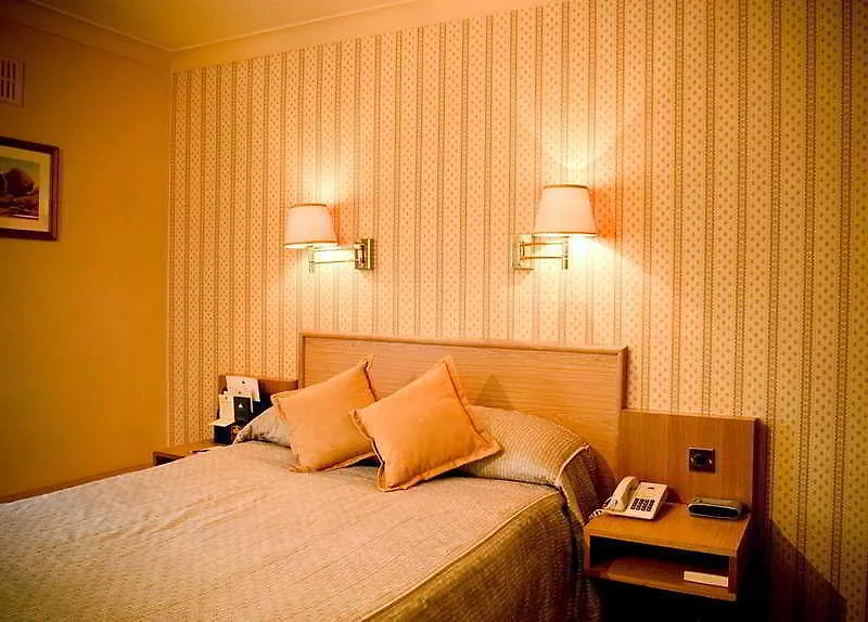 Oyo The Baltimore Hotel Middlesbrough